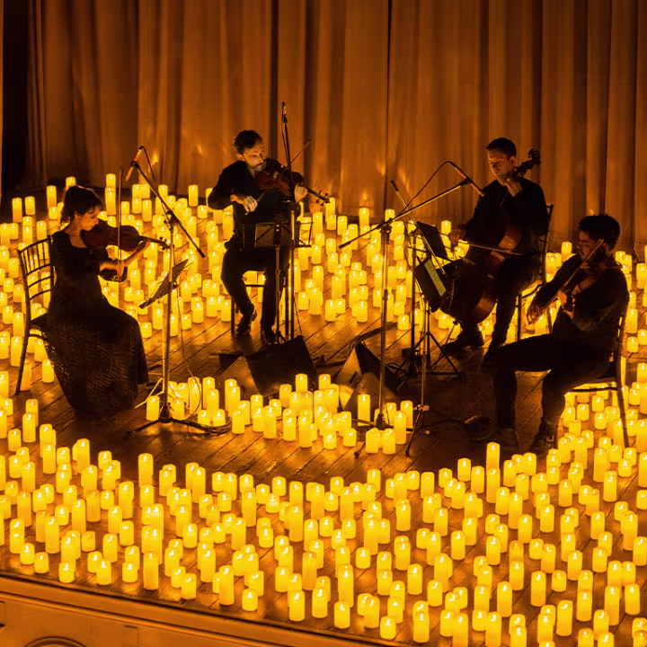 Candlelight Juan Gabriel playing live